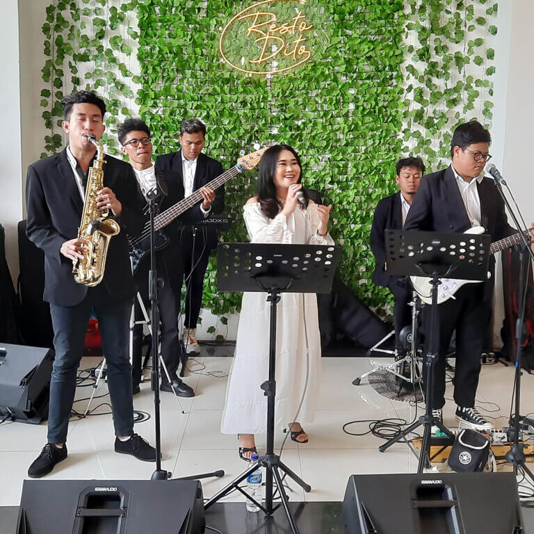 Wedding Resto Dito with Crescendo Entertainment