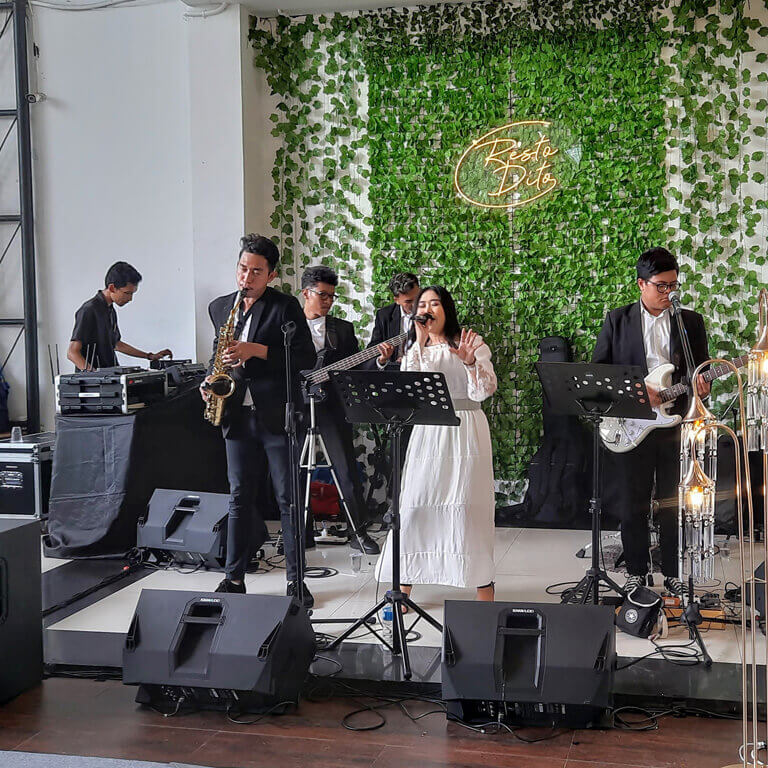 Wedding Resto Dito with Crescendo Entertainment