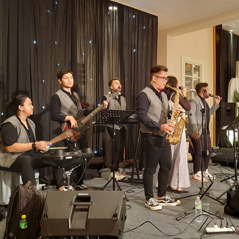 Wedding Graha YKP Surabaya