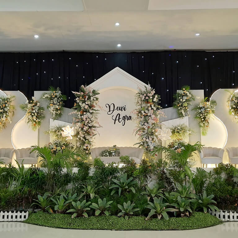 Wedding of Dewi Agra